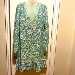 🪷Pretty, Never worn, MODA International Embroidered Caftan Style Dress, size L